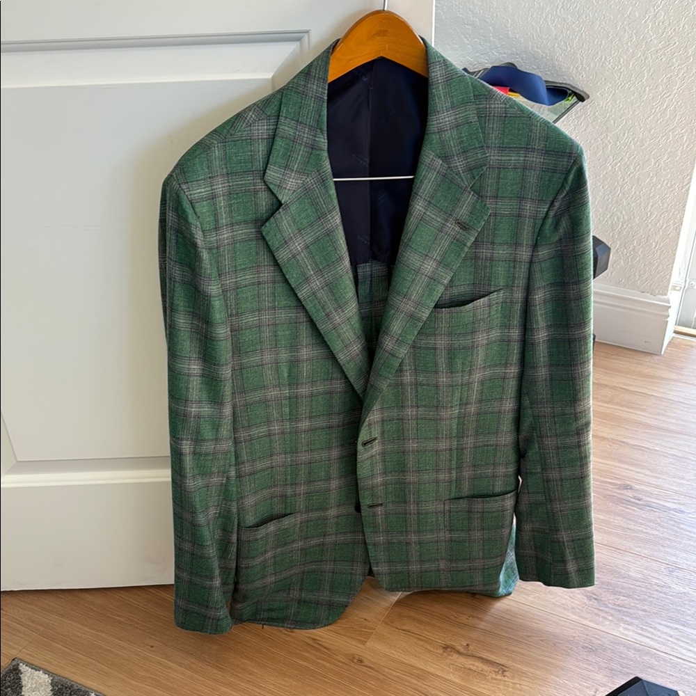 Kiton sport coat silk/cashmere size 44R